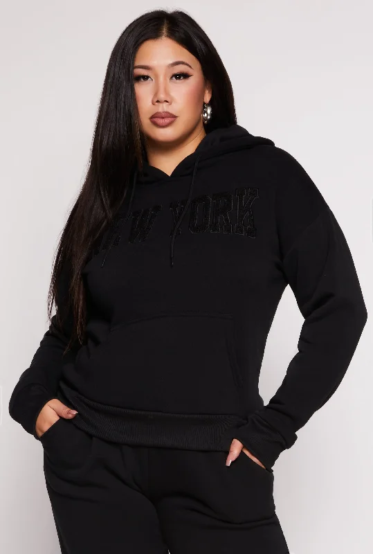 Plus Size New York Chenille Graphic Pullover Hoodie