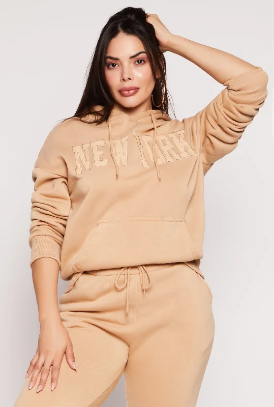 Plus Size New York Chenille Graphic Pullover Hoodie